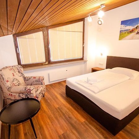 Penthouse Eightyone By All In One Apartments Kaprun Exterior photo